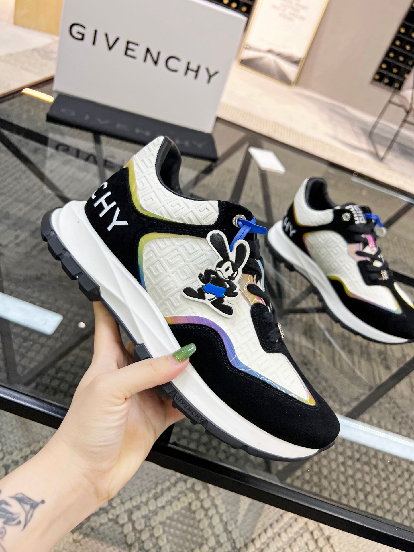 GIVENCHY 096-shoes