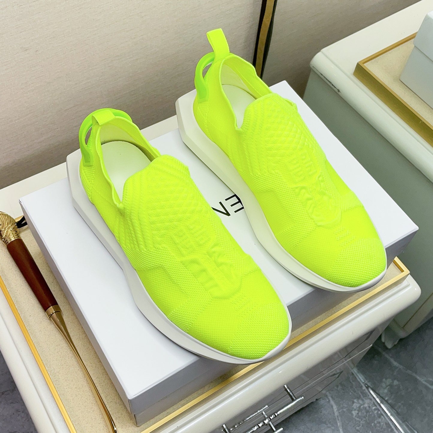 GIVENCHY 104-shoes