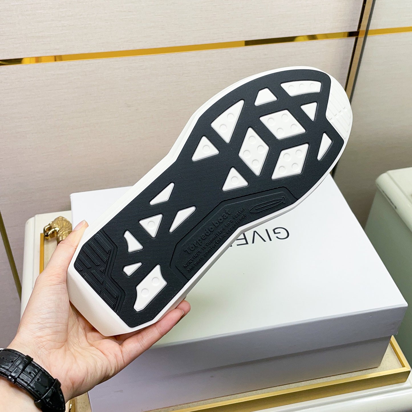 GIVENCHY 104-shoes