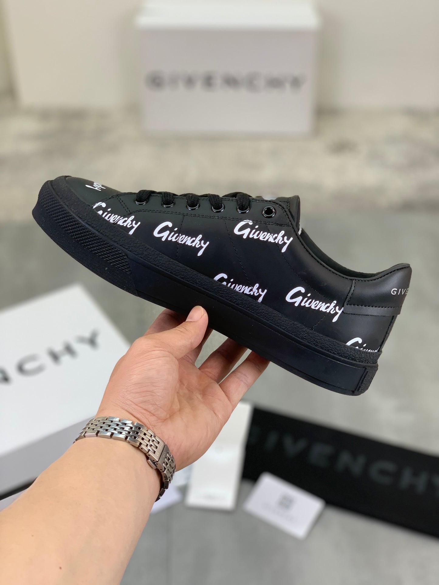 GIVENCHY 005-shoes