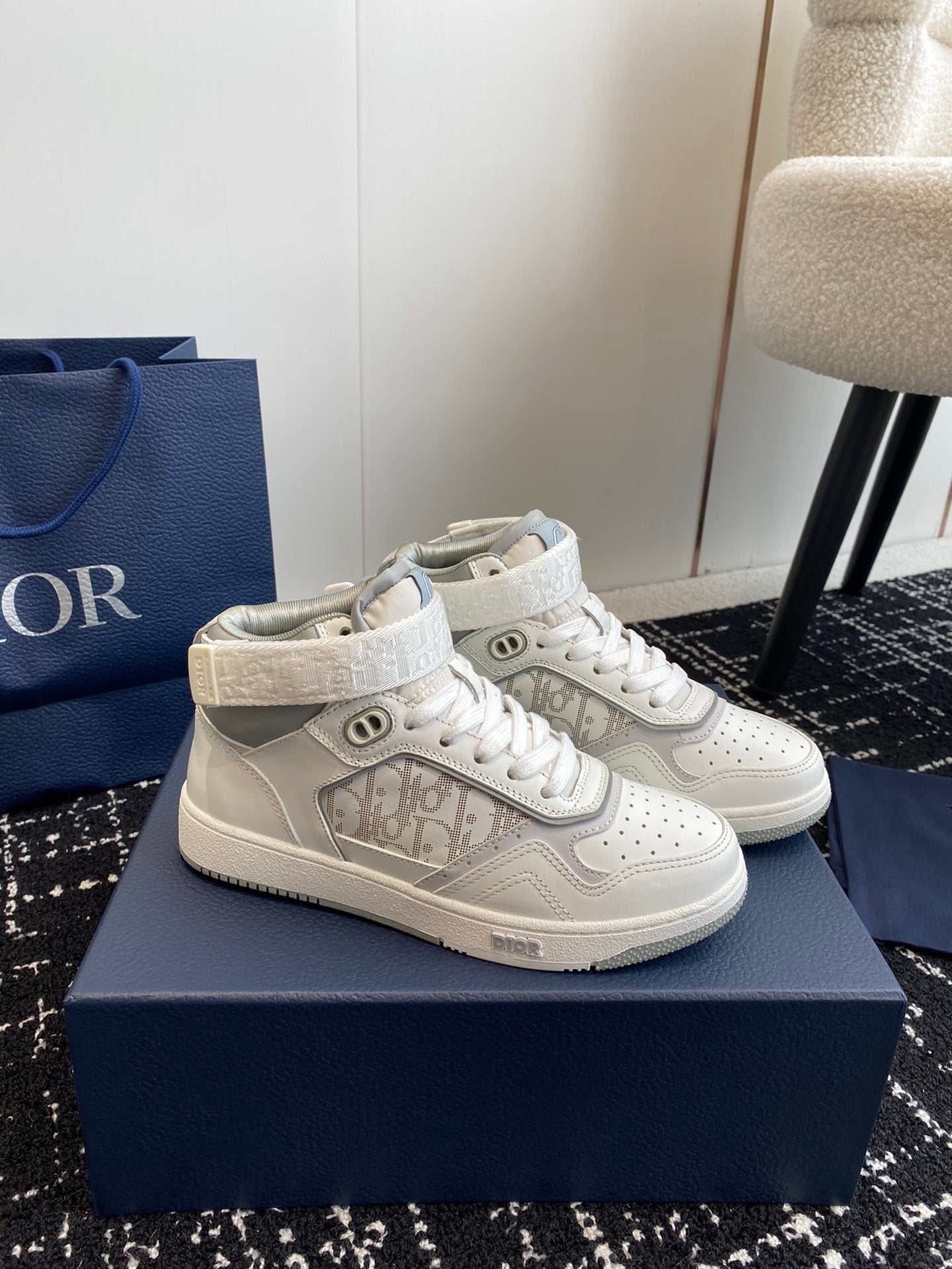DIOR-040shoes
