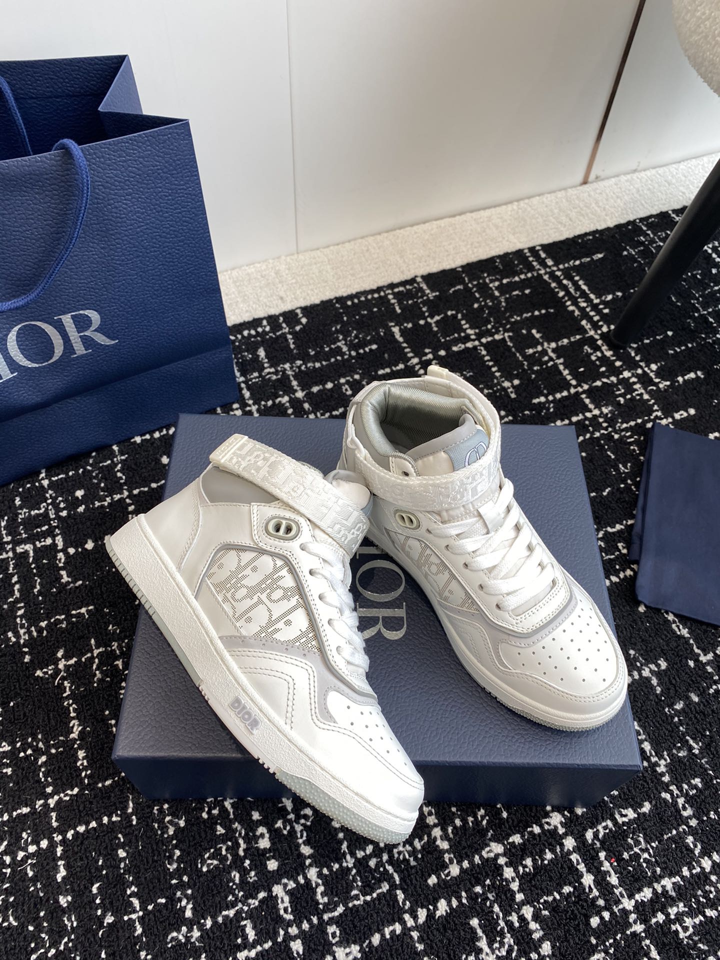 DIOR-040shoes
