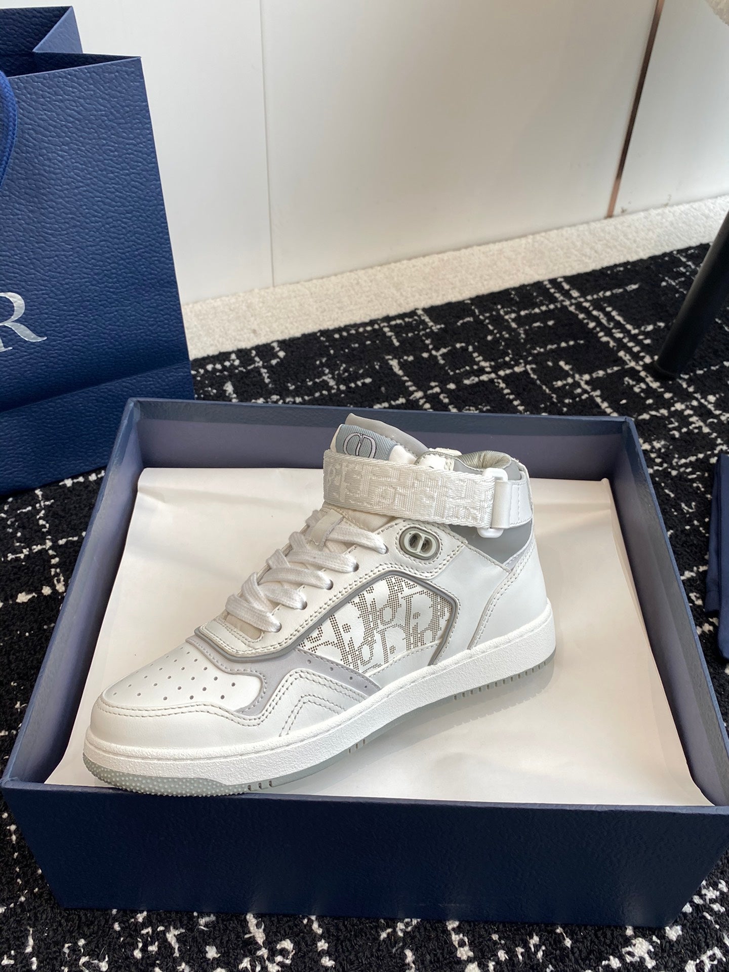 DIOR-040shoes