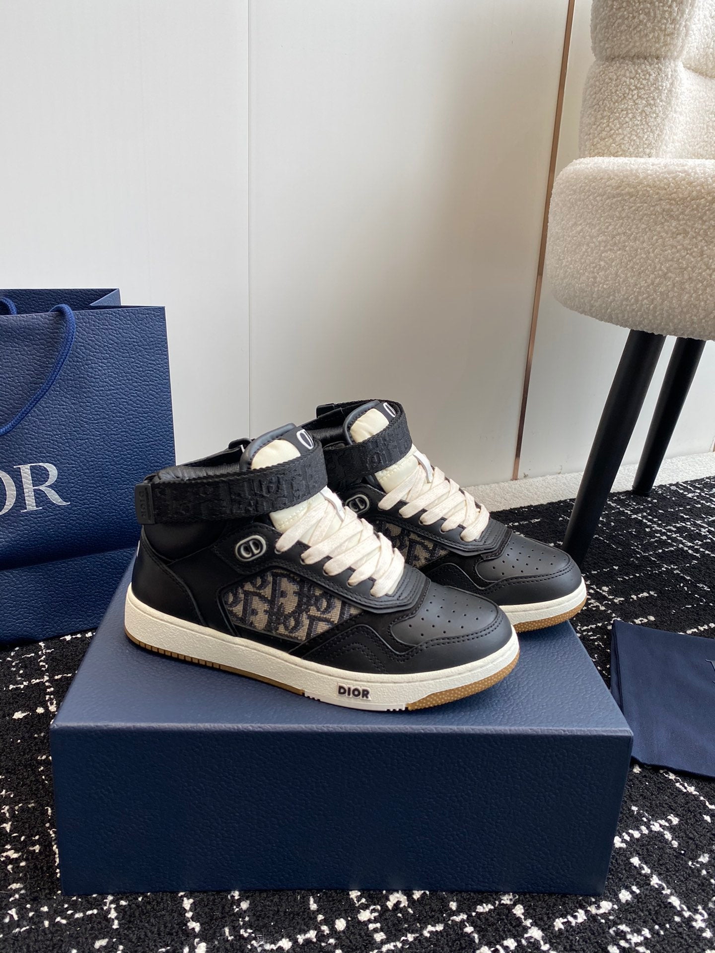 DIOR-041shoes