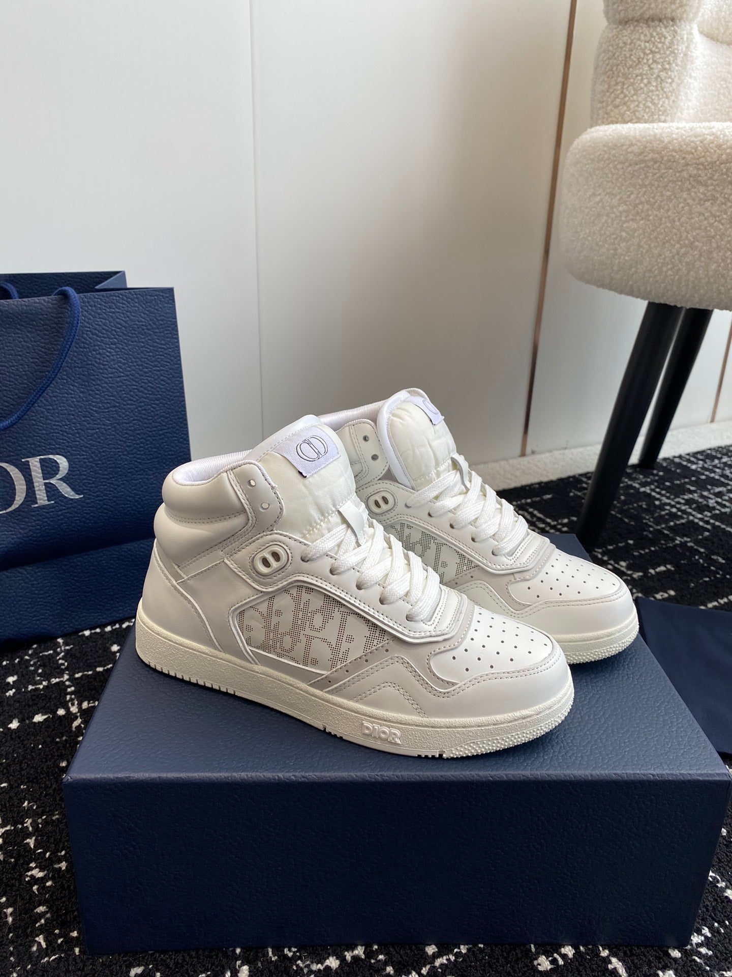 DIOR-043shoes