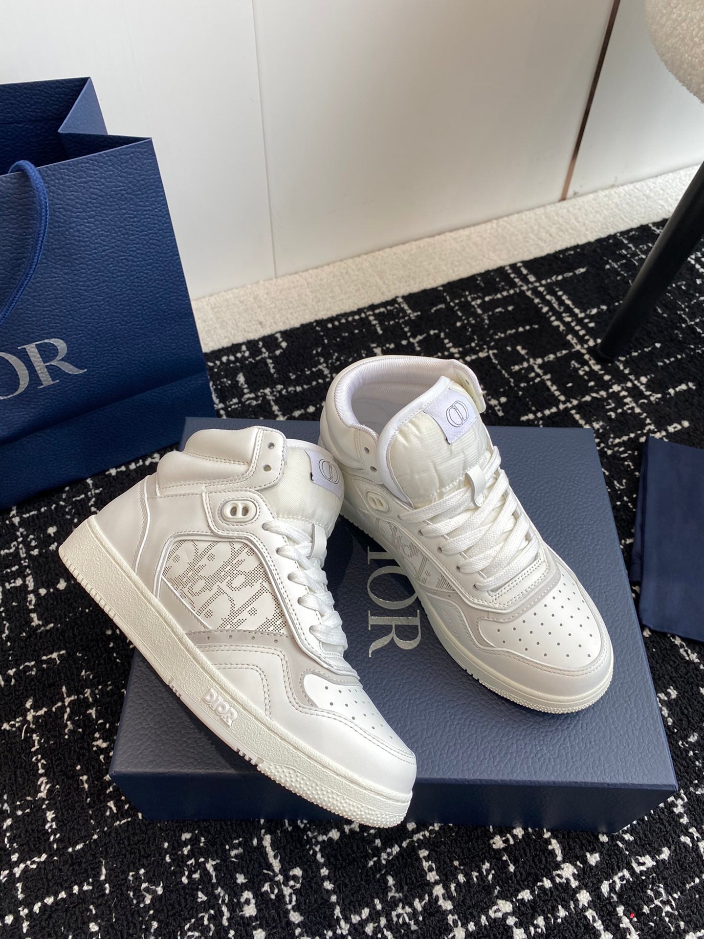 DIOR-043shoes