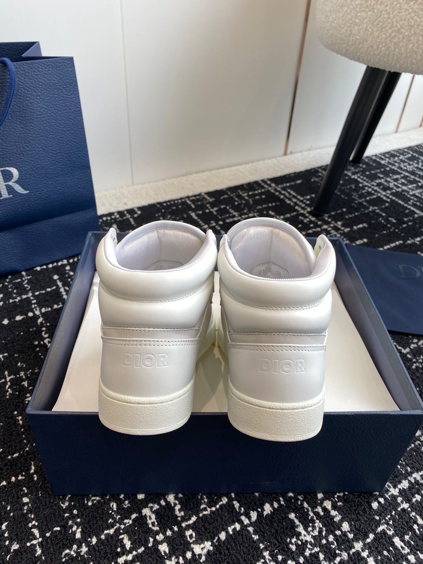 DIOR-043shoes