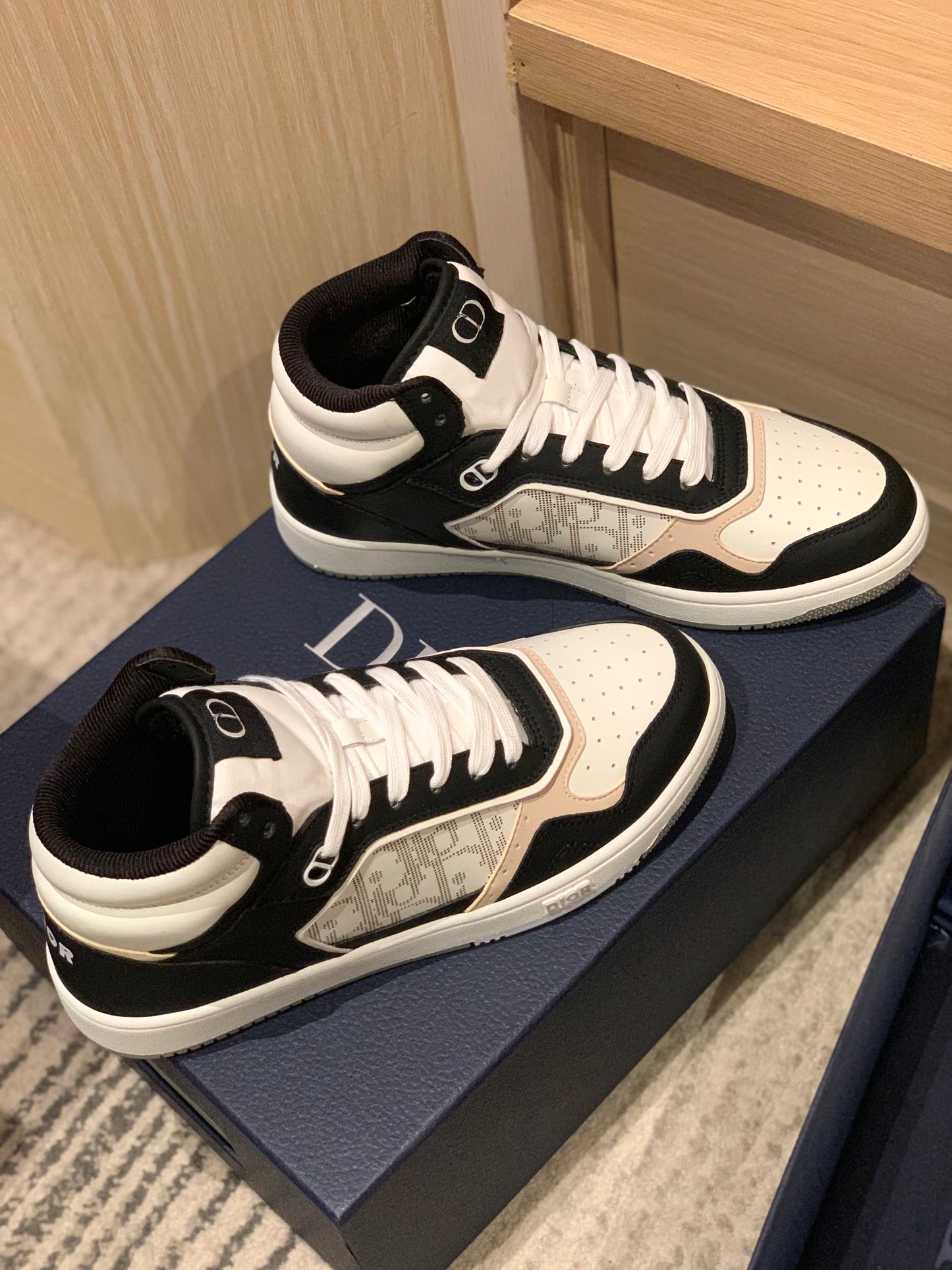 DIOR-058shoes