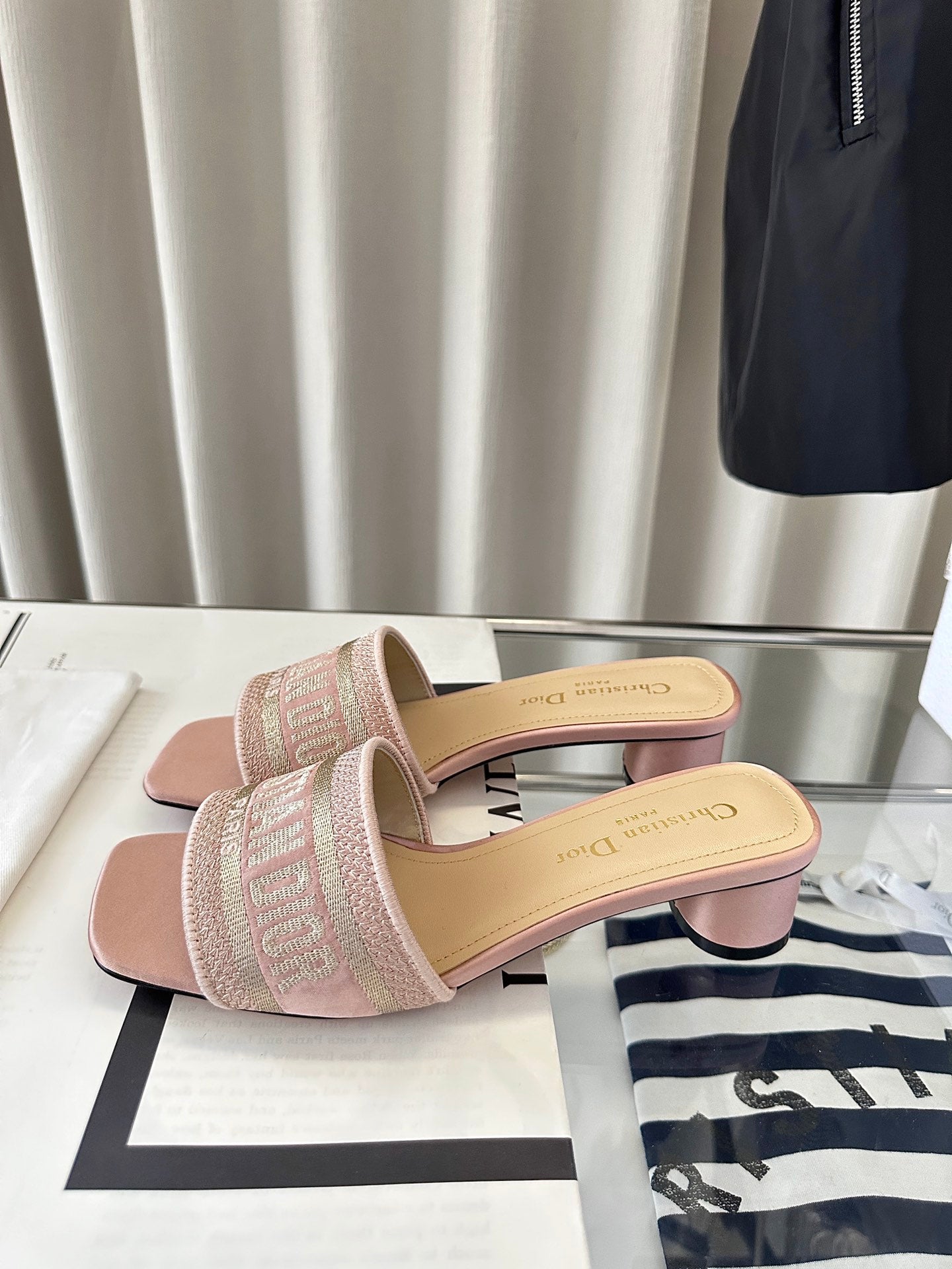 DIOR-099shoes