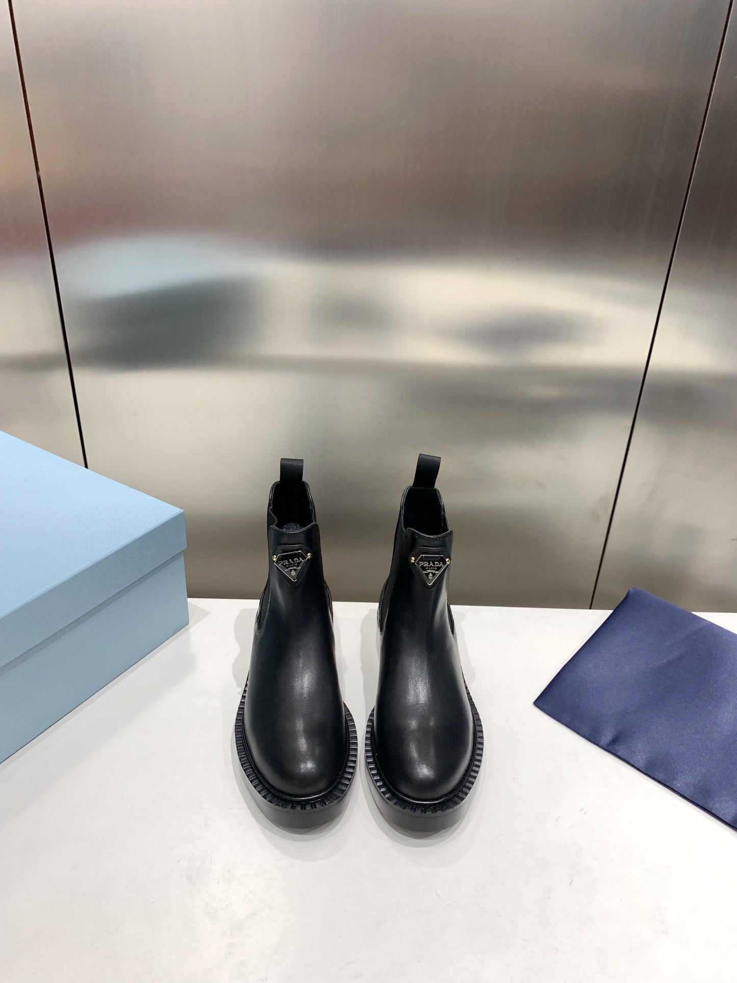PRADA-001Shoes