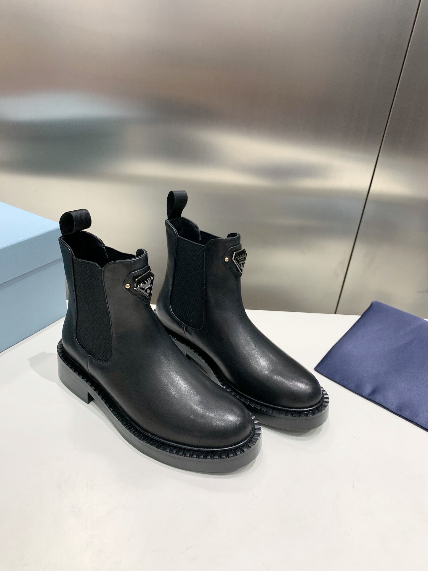 PRADA-001Shoes