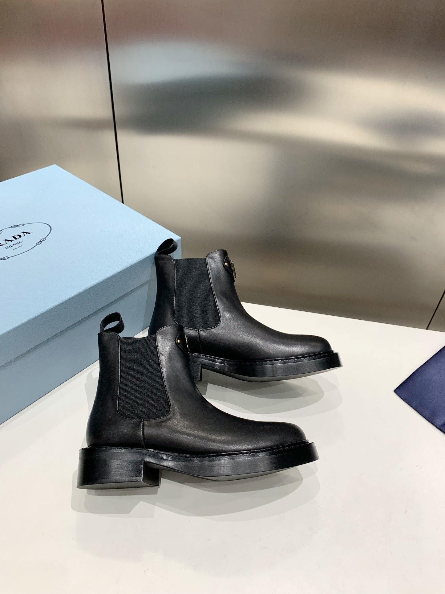 PRADA-001Shoes