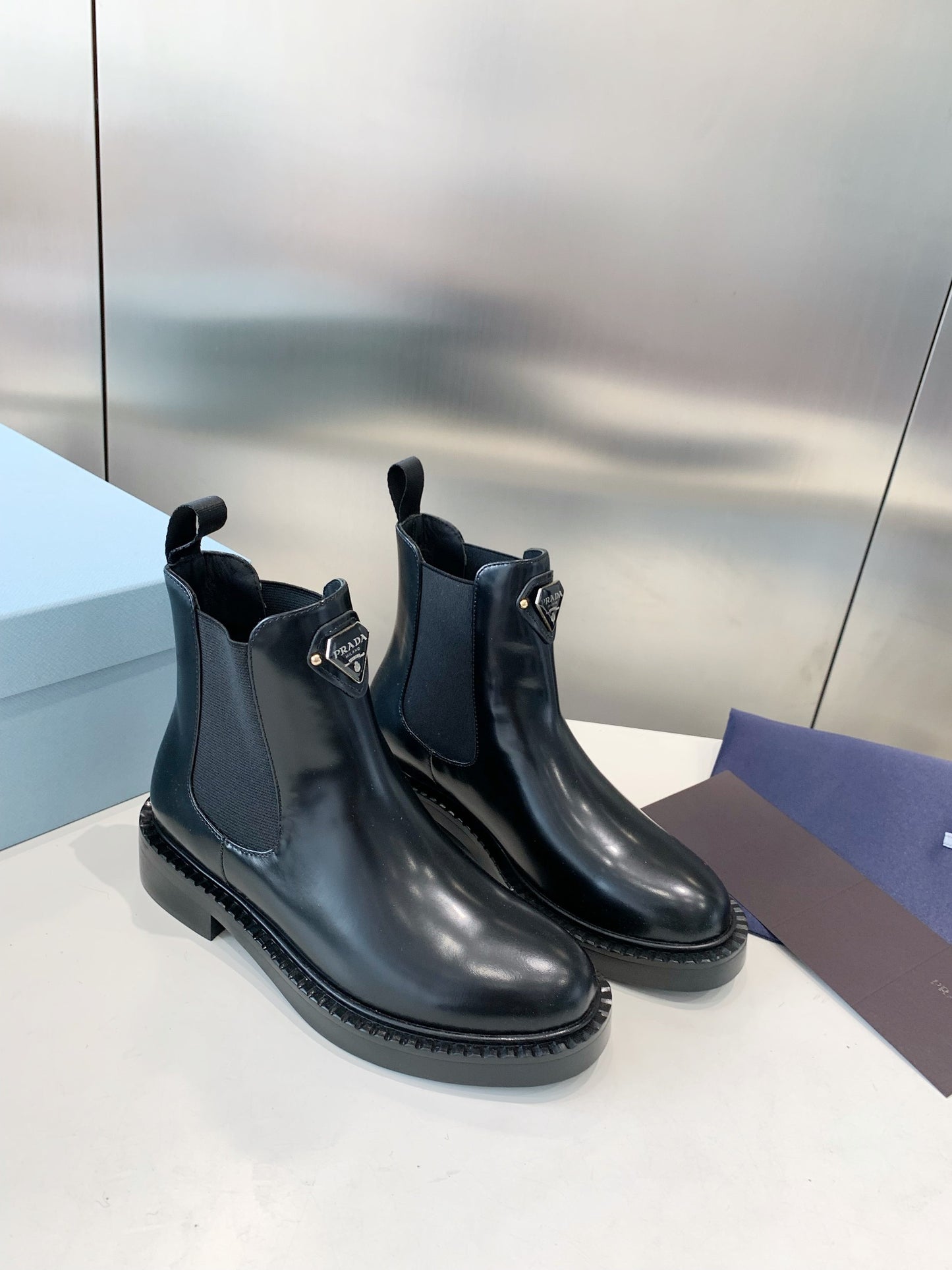 PRADA-002Shoes