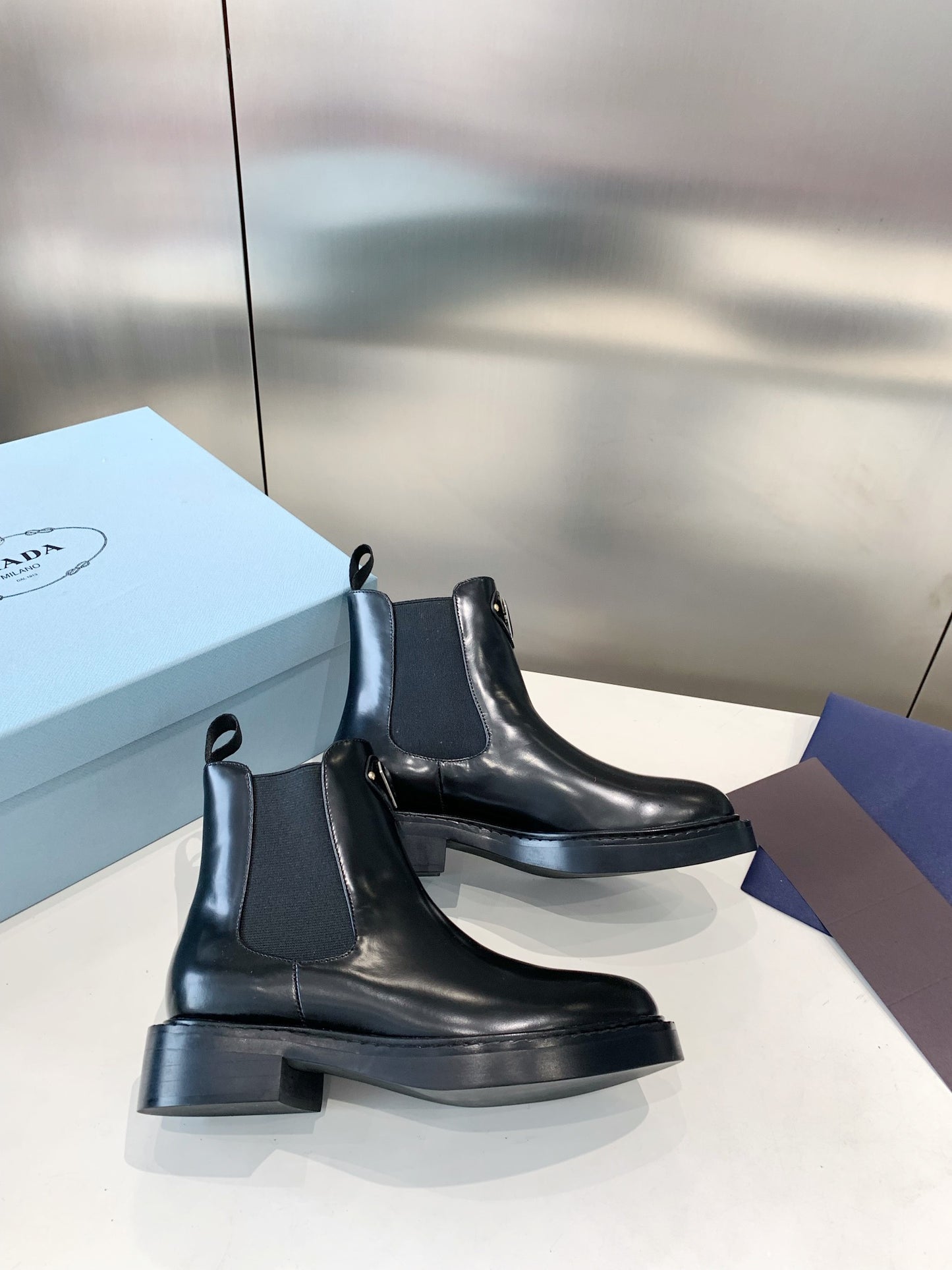 PRADA-002Shoes