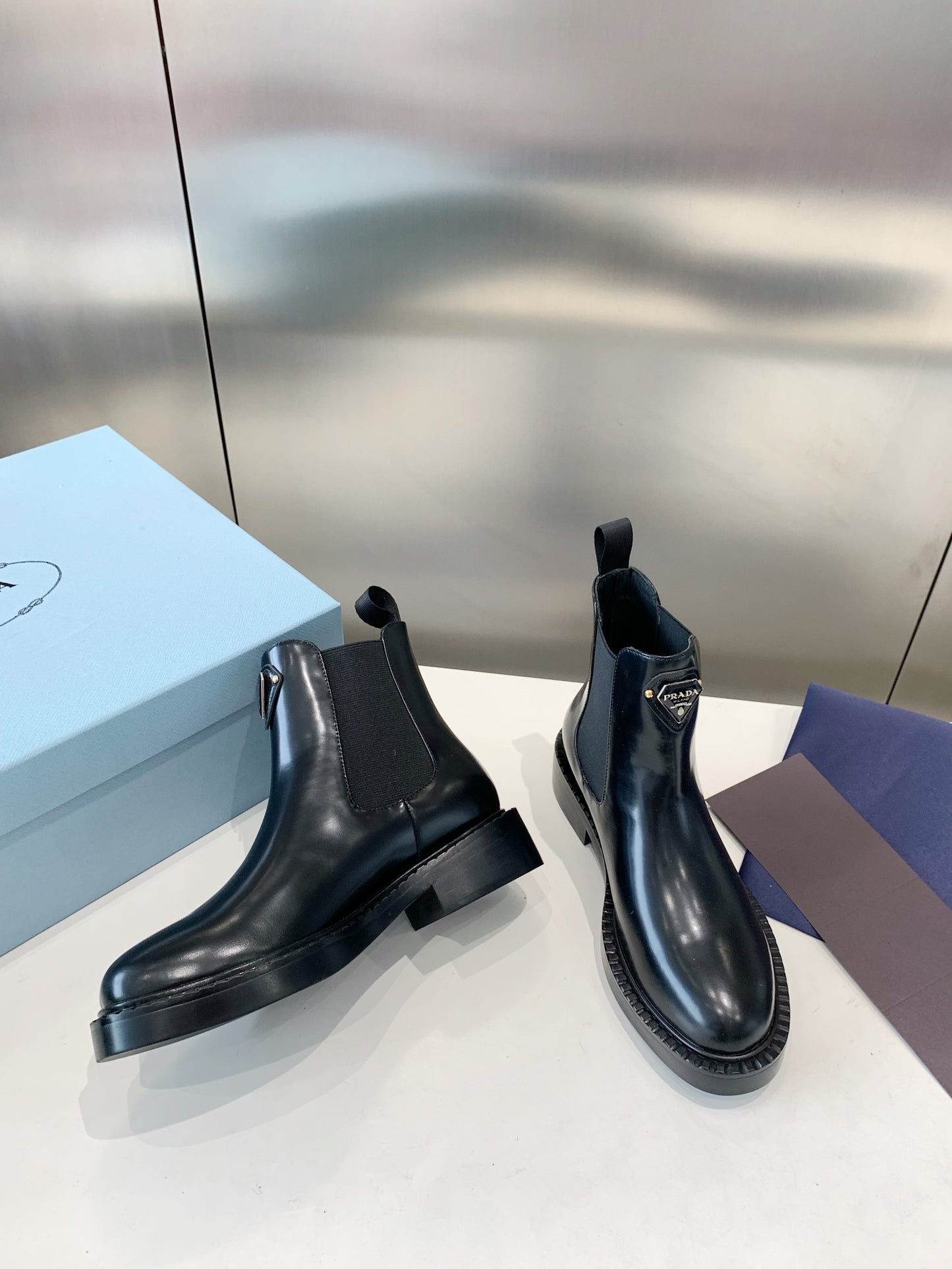 PRADA-002Shoes