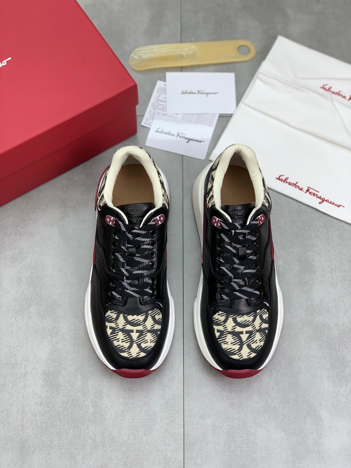 Ferragamo-017Shoes