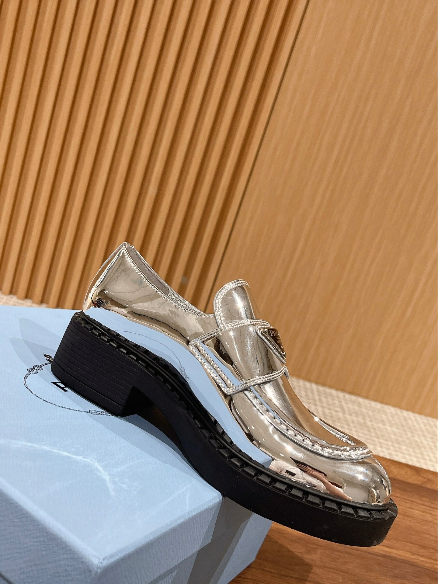 PRADA-005Shoes