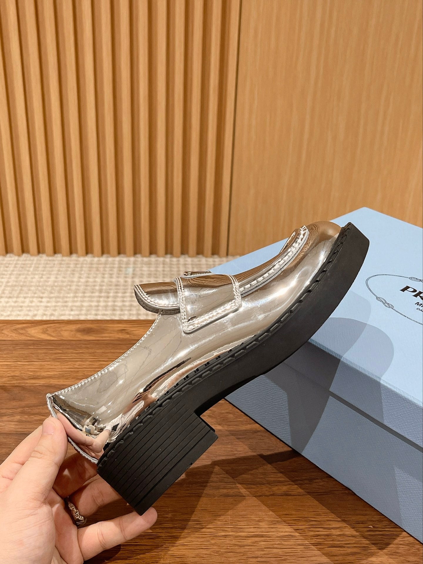 PRADA-005Shoes
