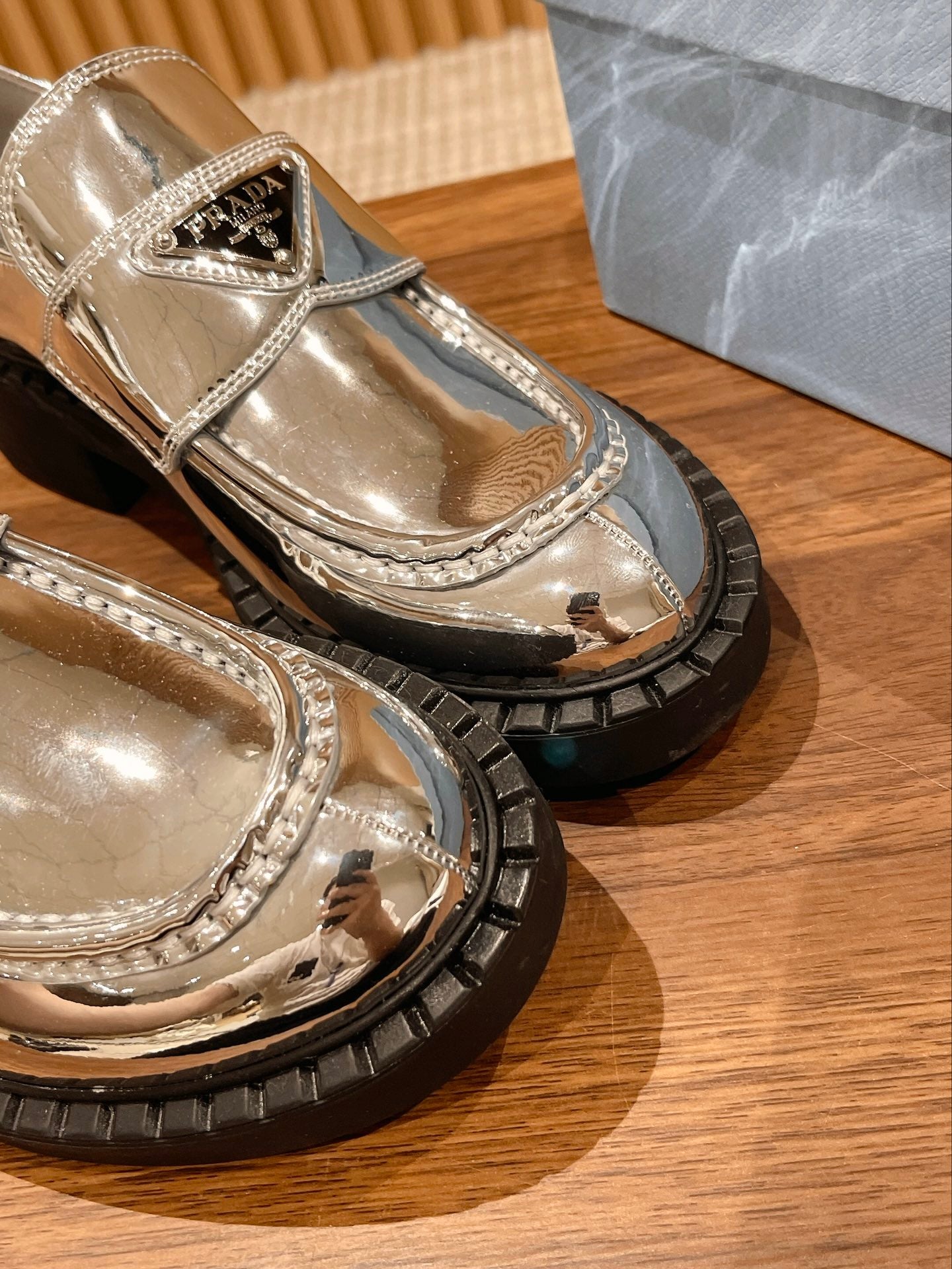 PRADA-005Shoes