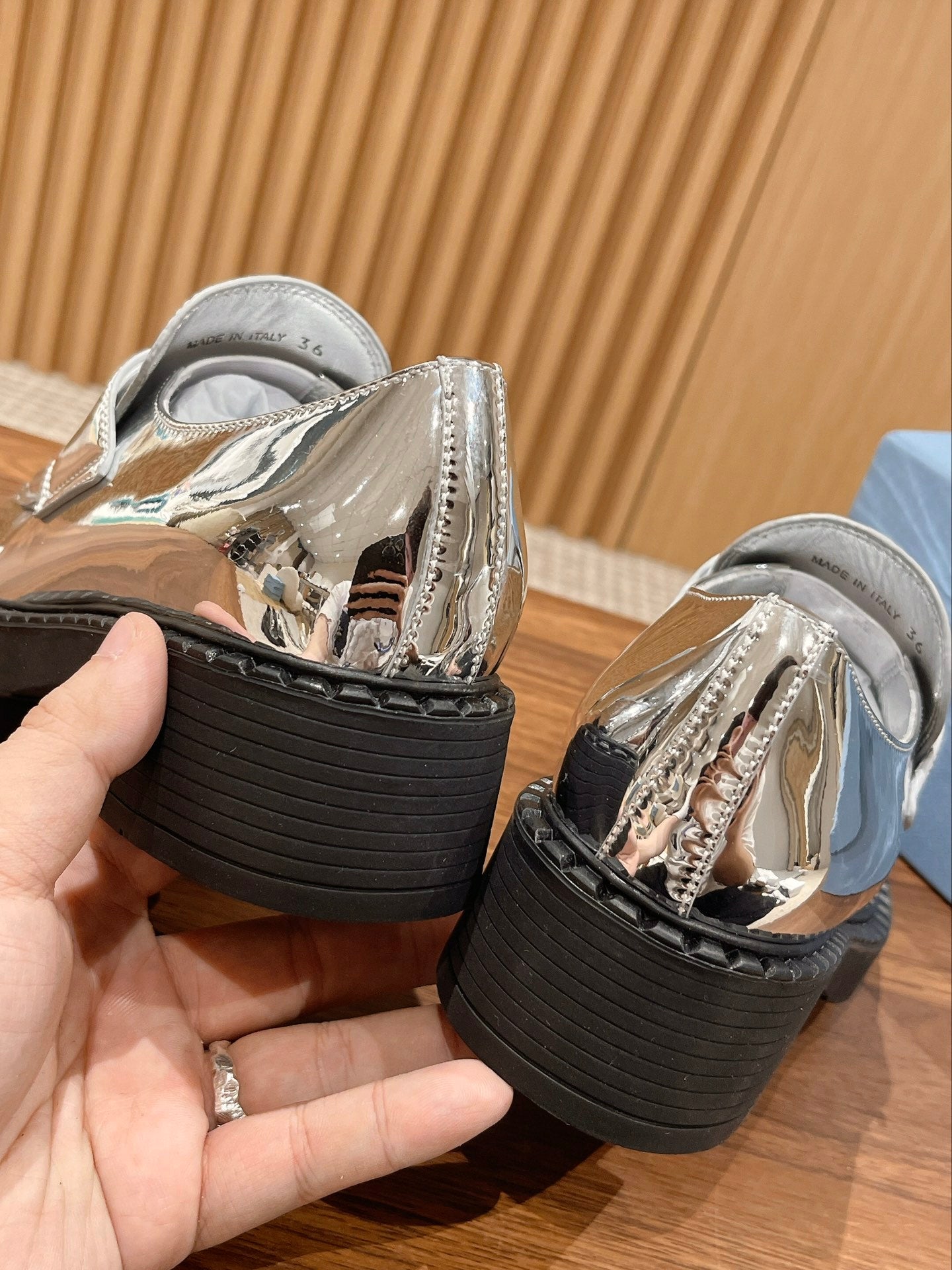 PRADA-005Shoes