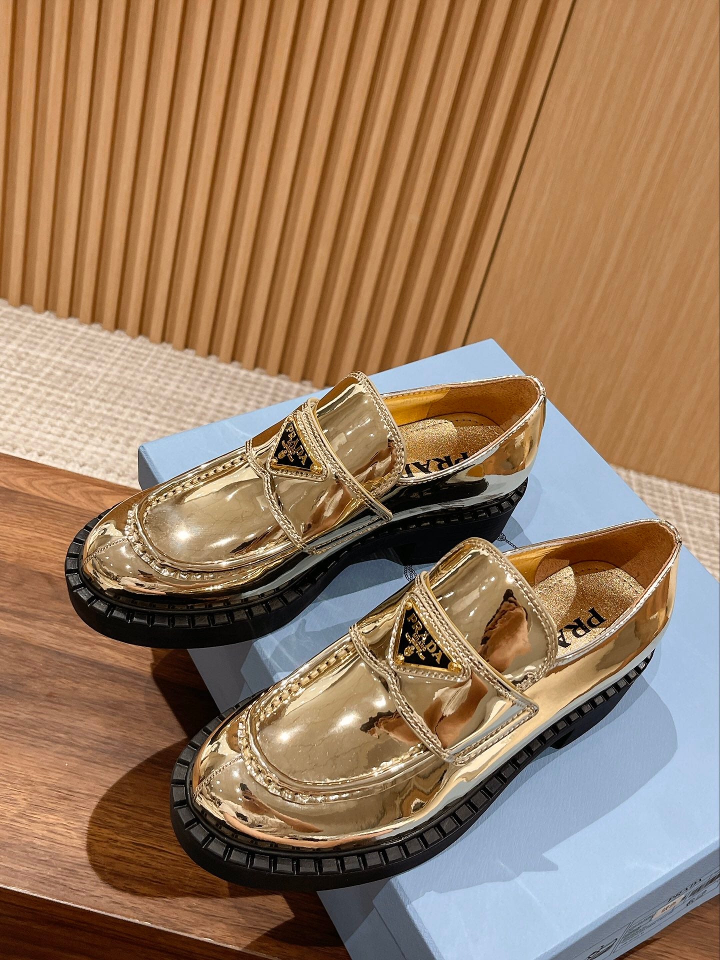 PRADA-006Shoes