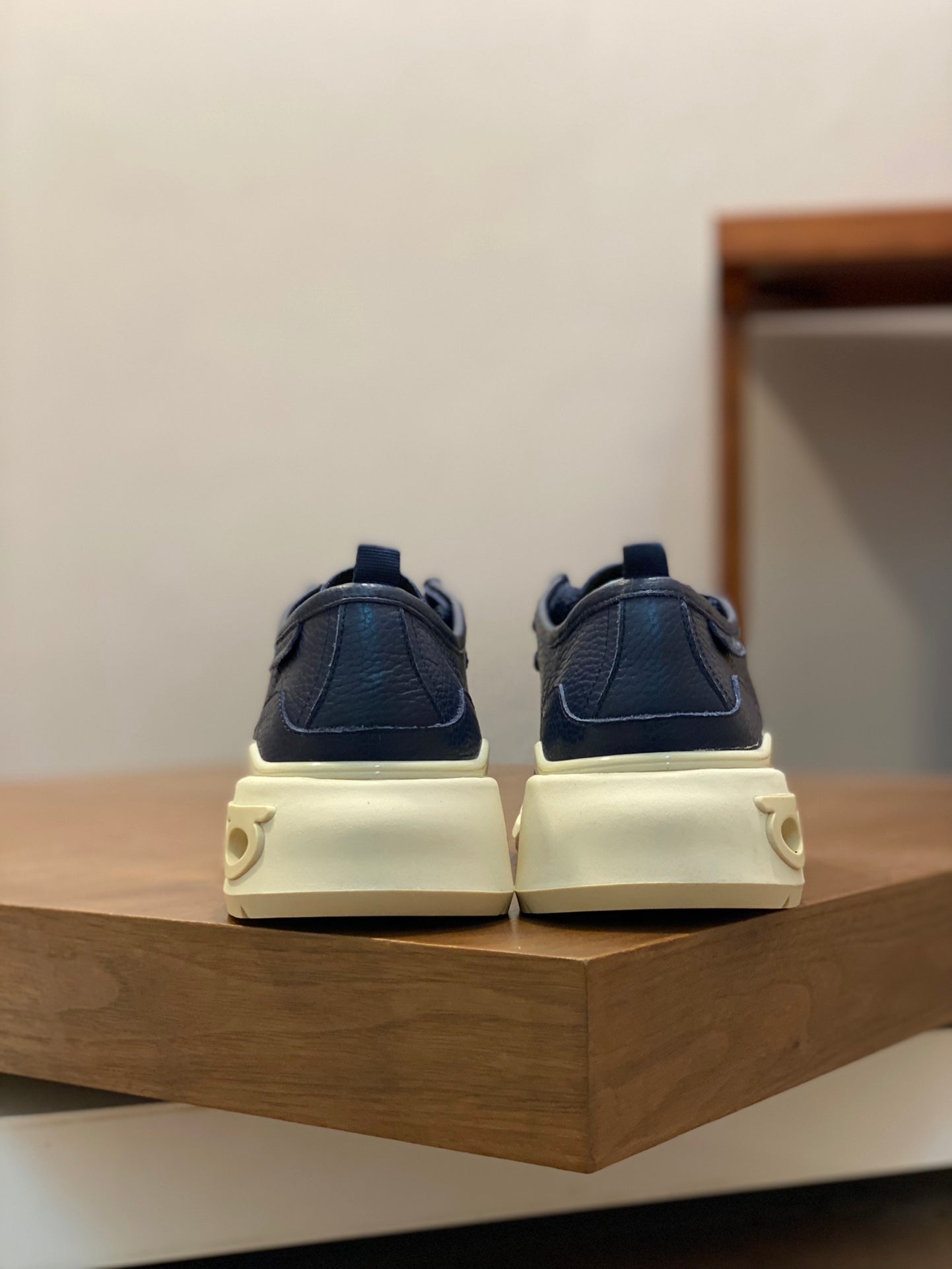 Ferragamo-021Shoes
