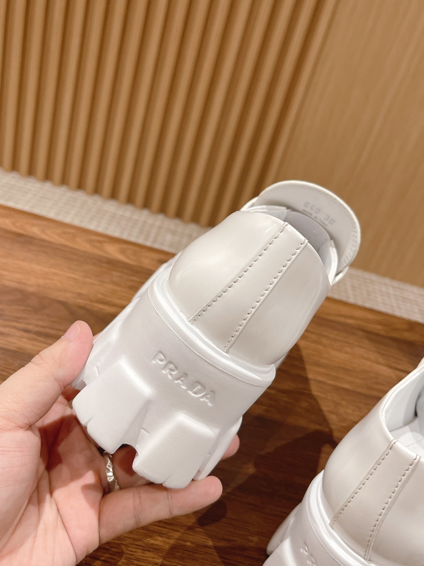 PRADA-009Shoes