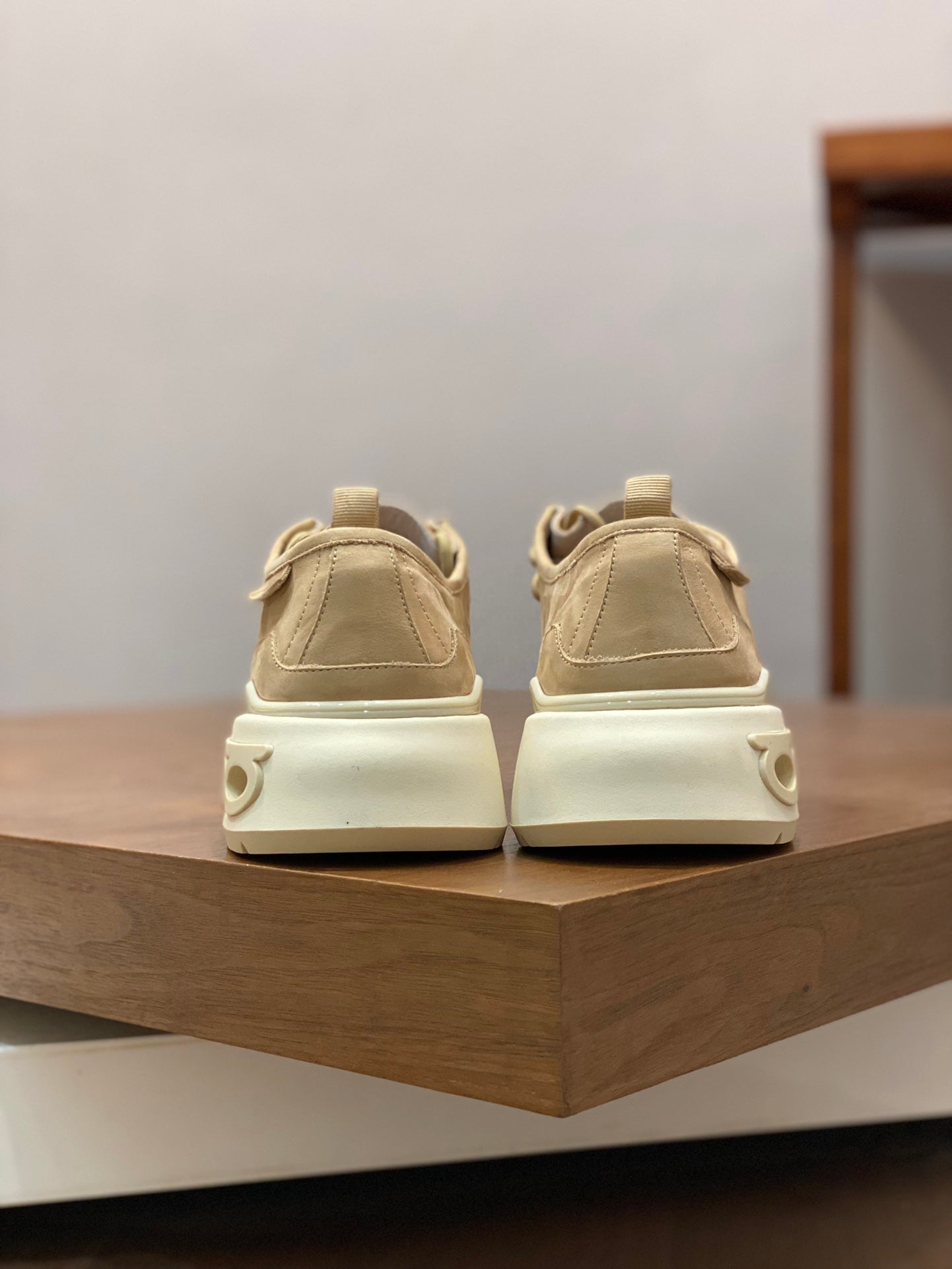 Ferragamo-025Shoes