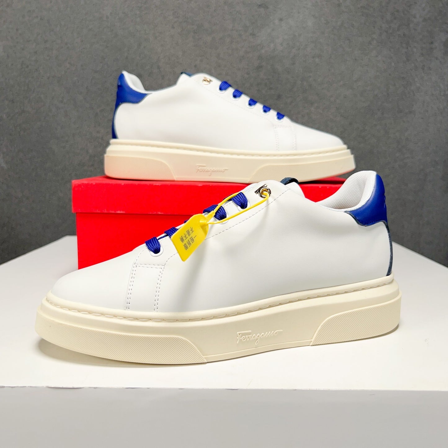 Ferragamo-030Shoes