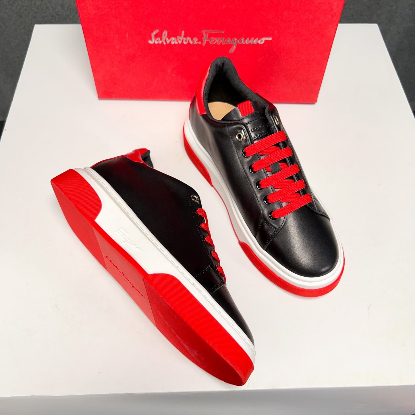 Ferragamo-031Shoes