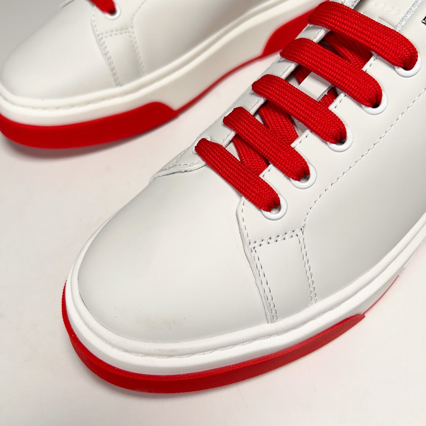 Ferragamo-034Shoes