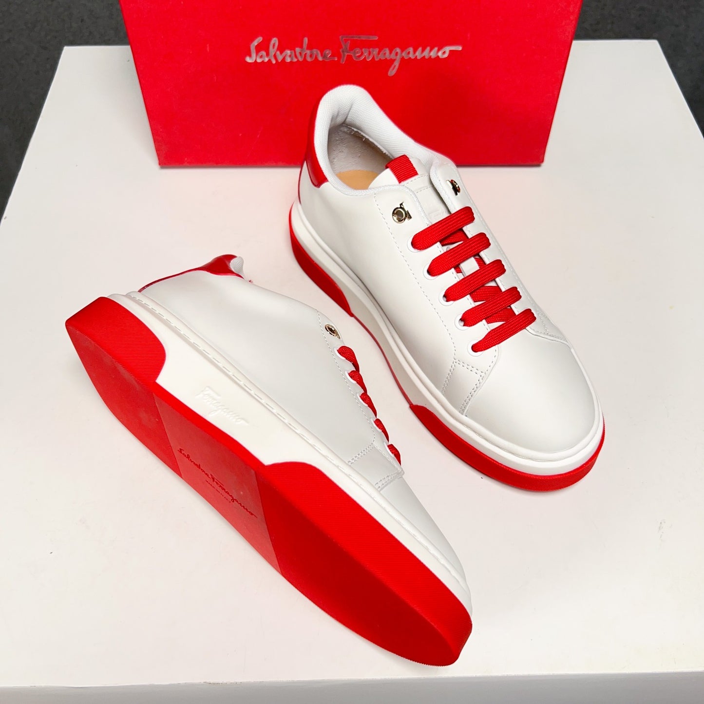 Ferragamo-034Shoes