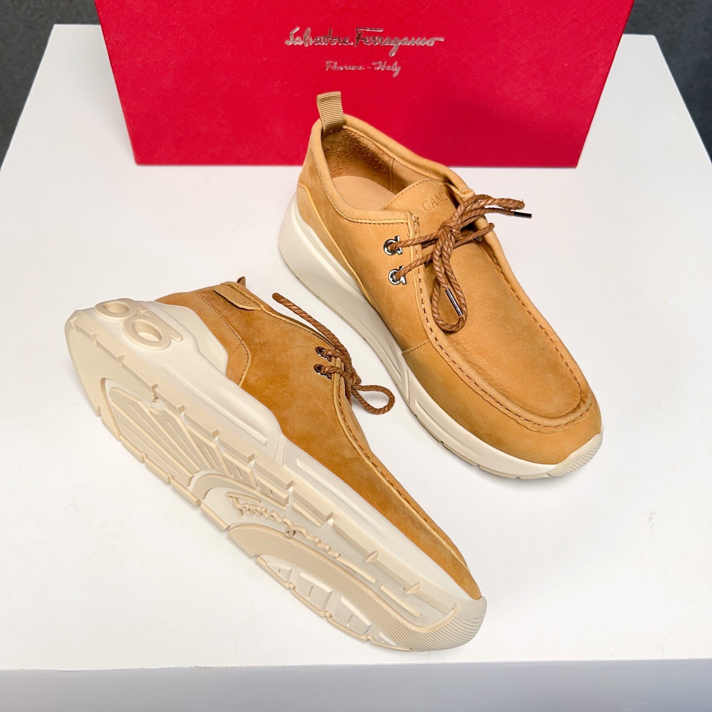 Ferragamo-037Shoes