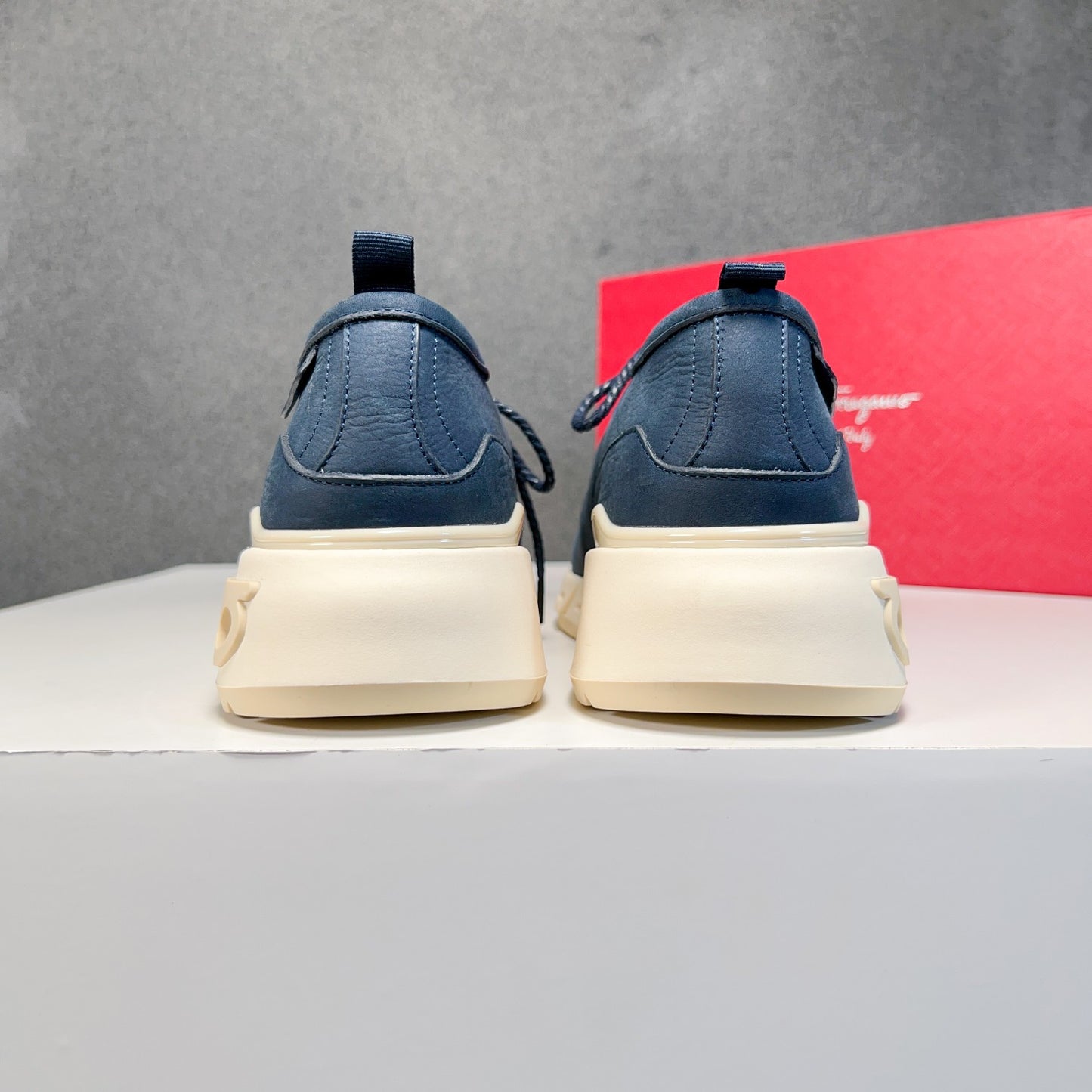 Ferragamo-039Shoes