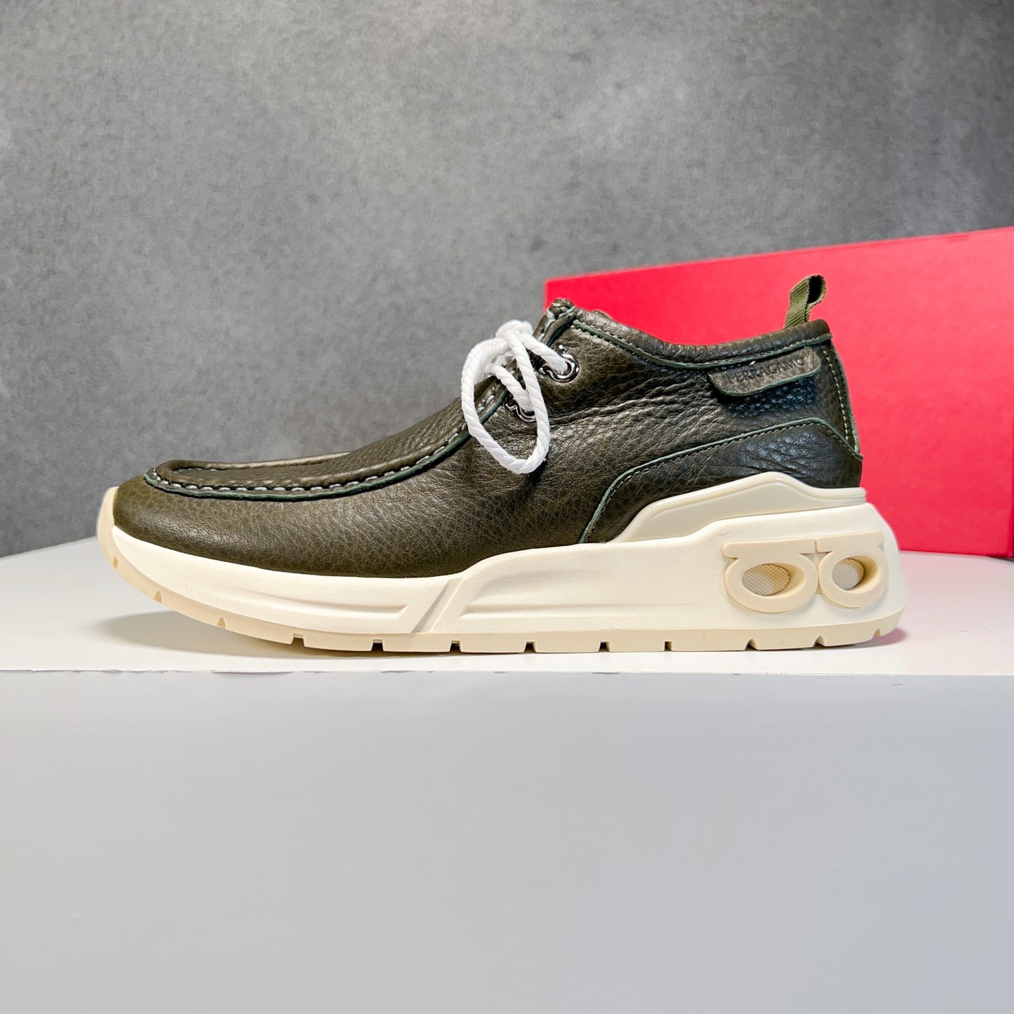 Ferragamo-040Shoes