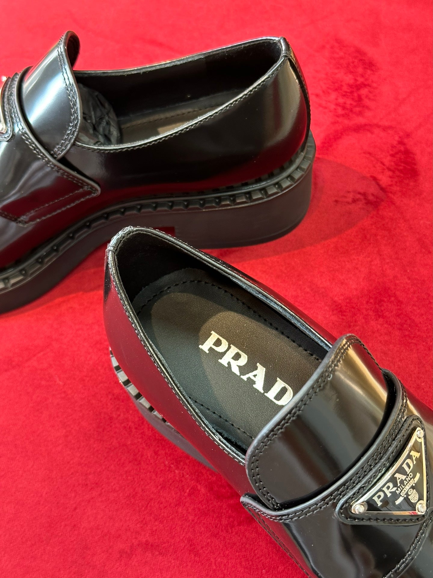 PRADA-013Shoes