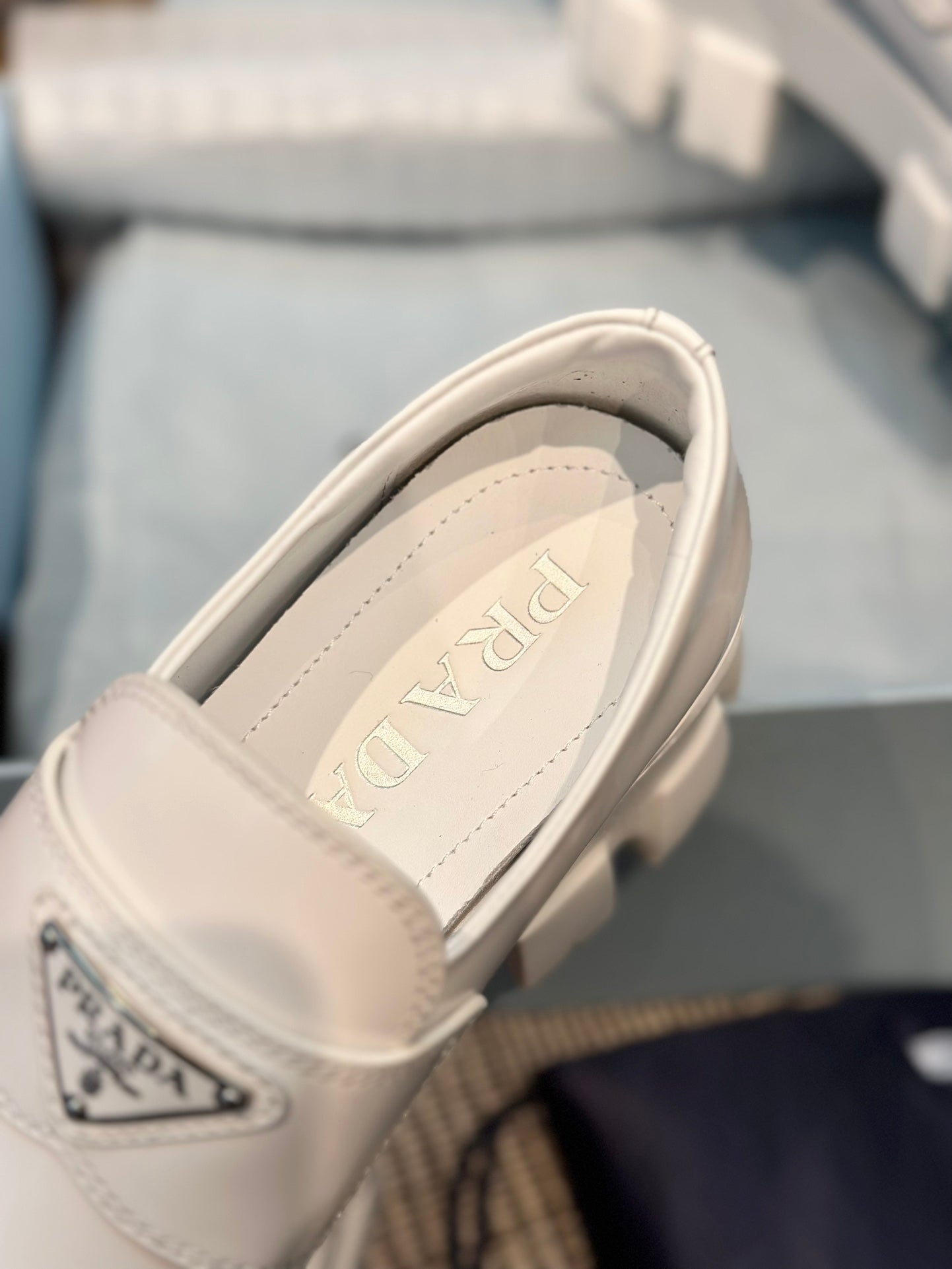 PRADA-016Shoes