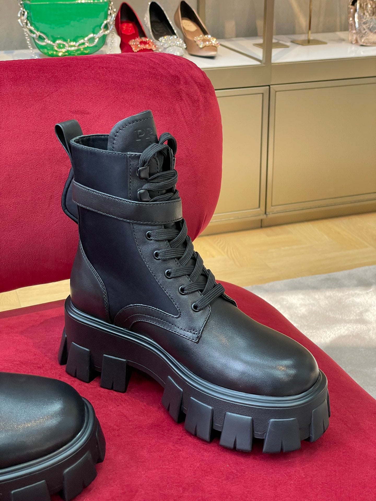 PRADA-018Shoes