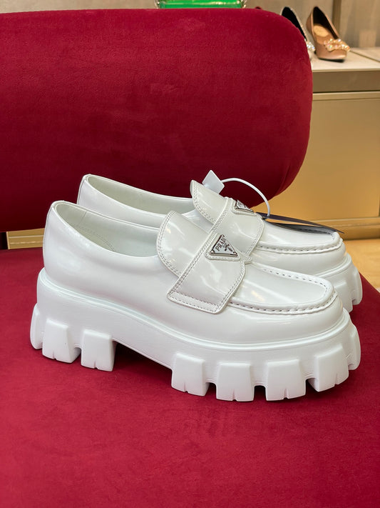 PRADA-020Shoes