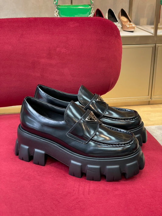 PRADA-022Shoes