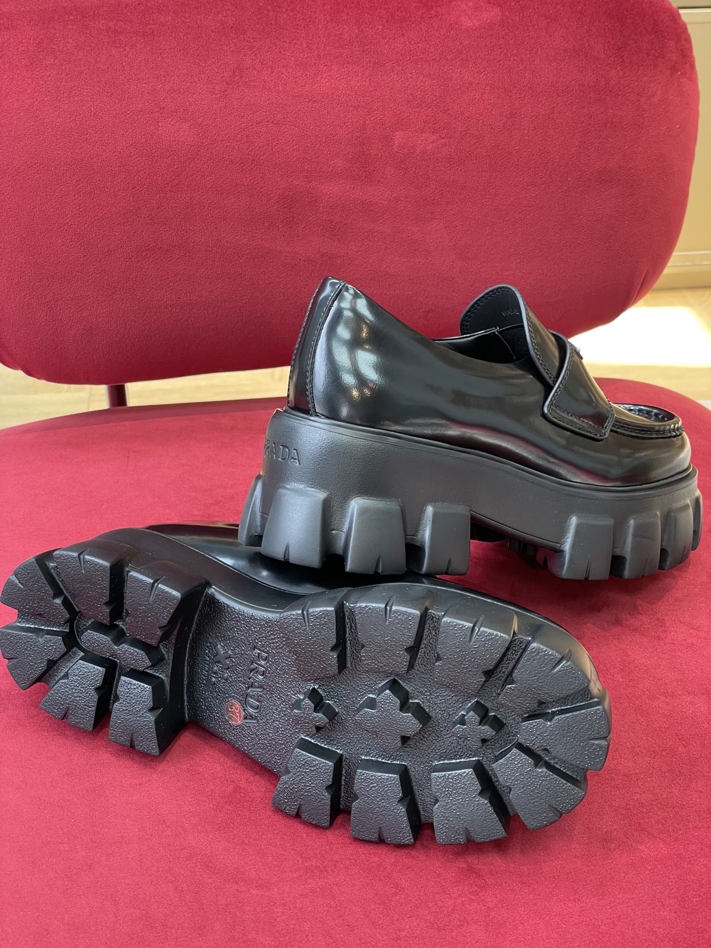 PRADA-022Shoes