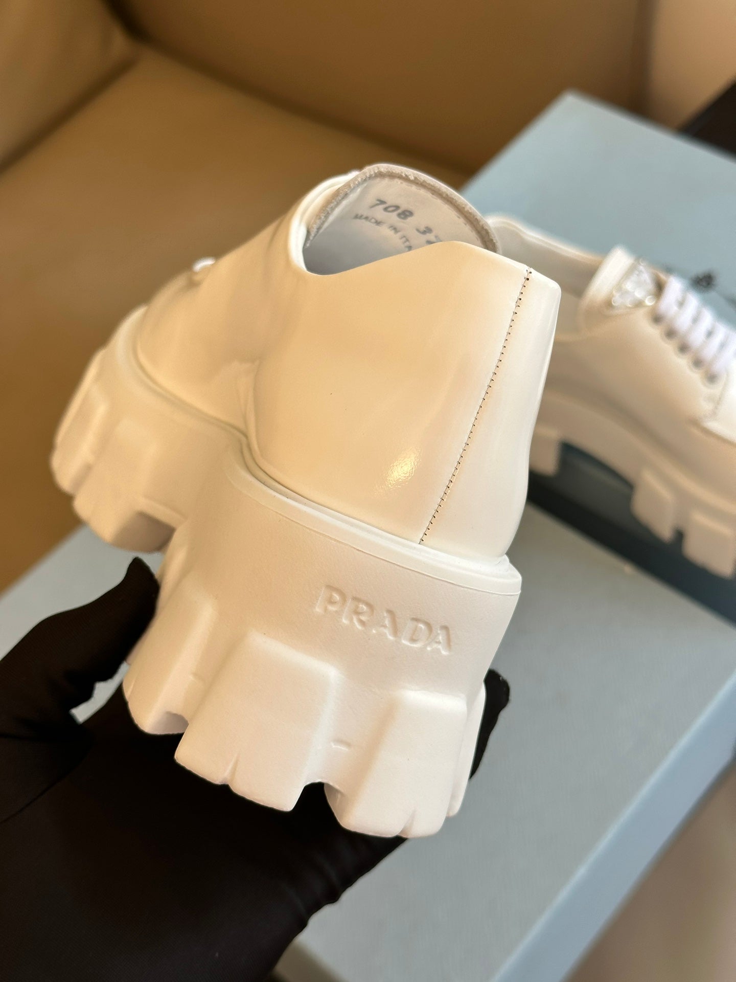 PRADA-023Shoes