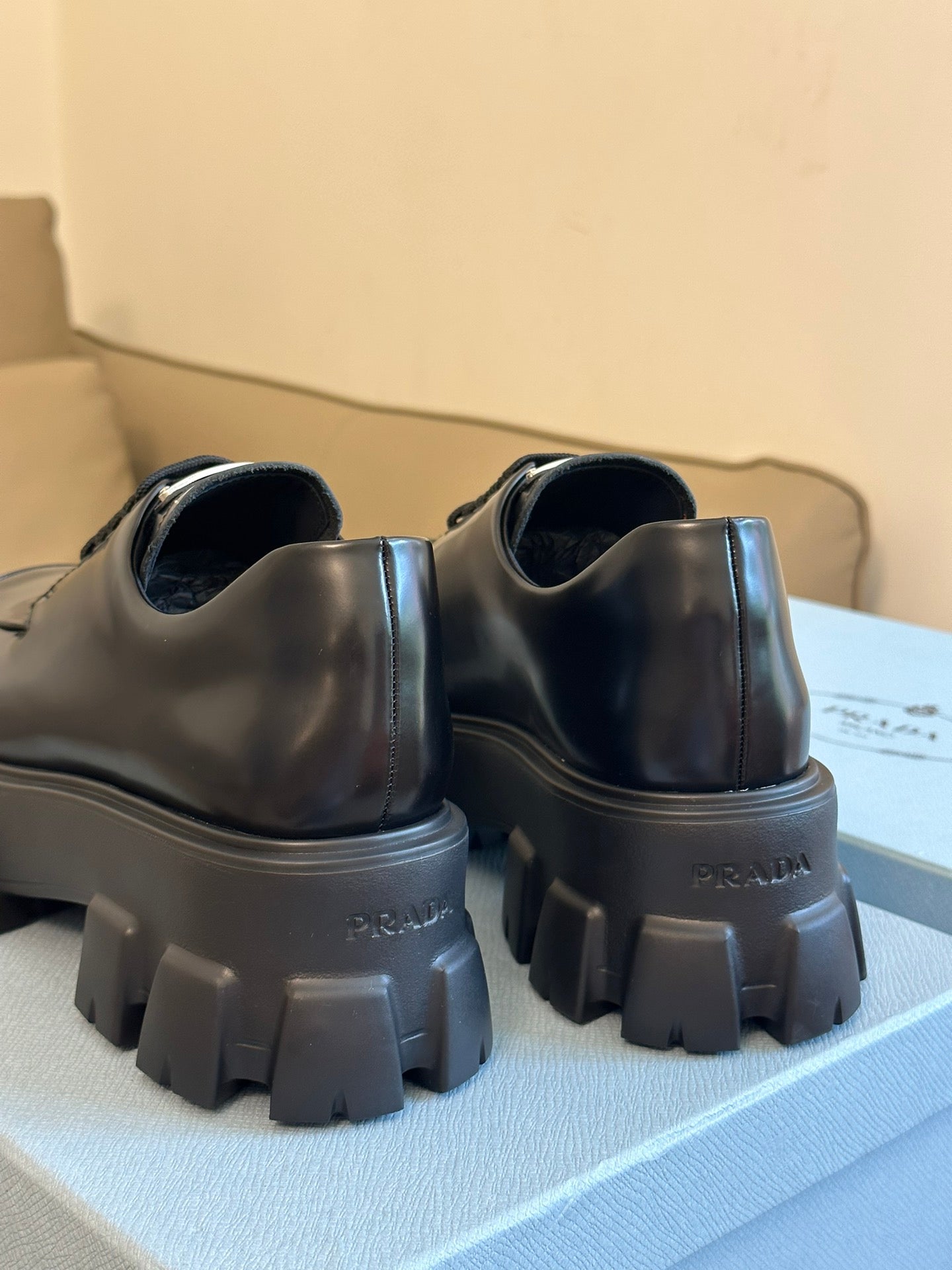 PRADA-024Shoes