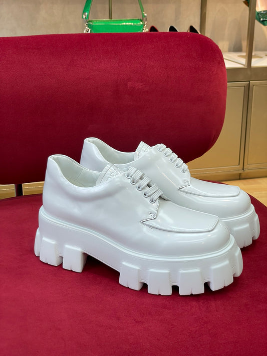 PRADA-026Shoes