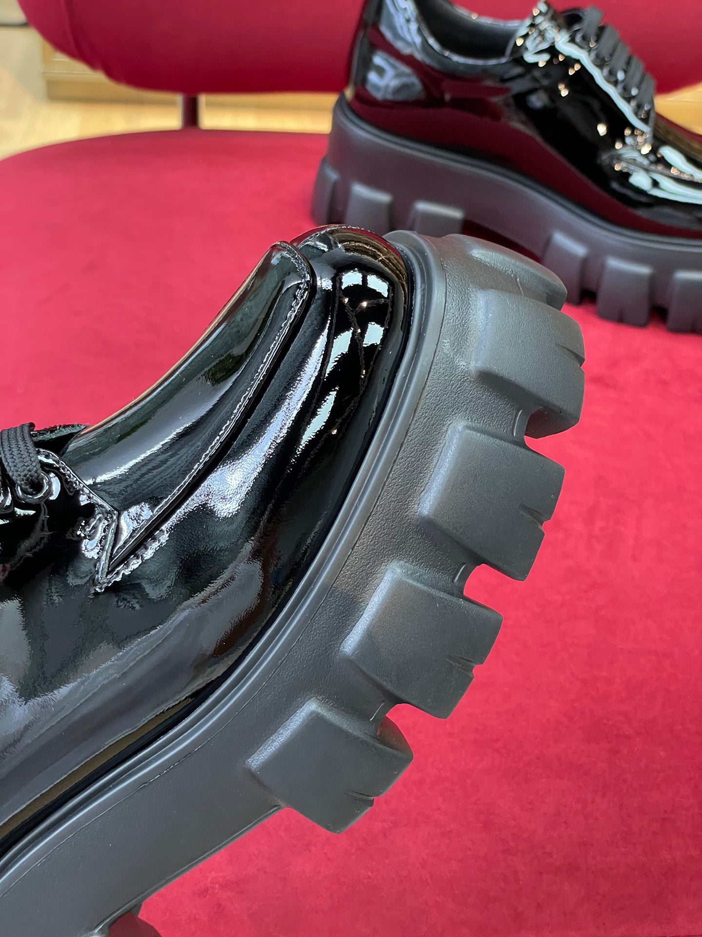 PRADA-027Shoes