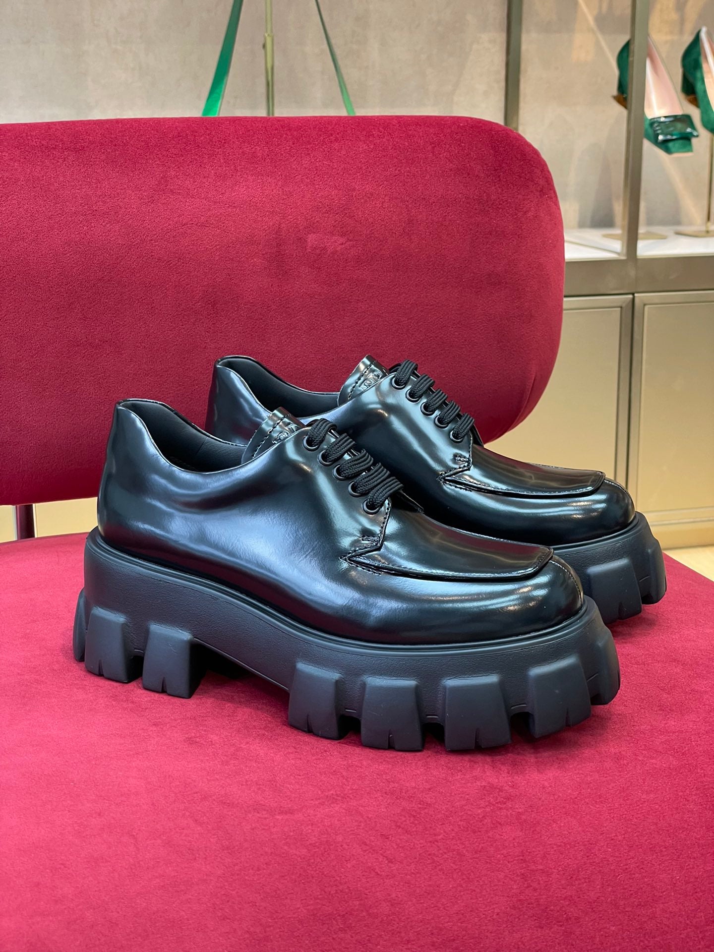 PRADA-028Shoes