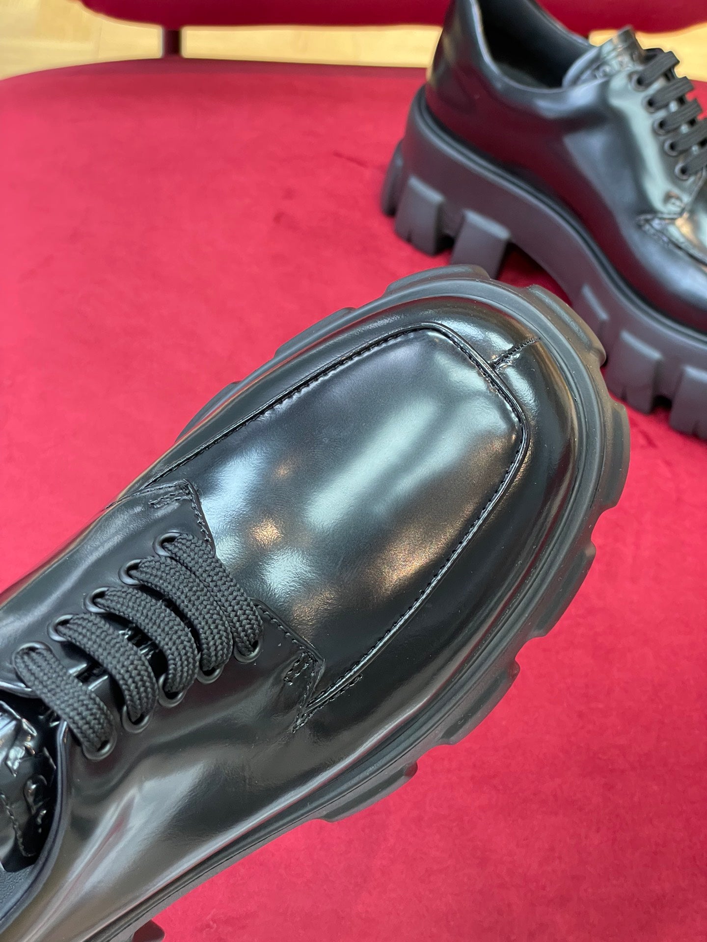 PRADA-028Shoes