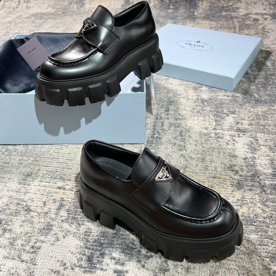 PRADA-031Shoes