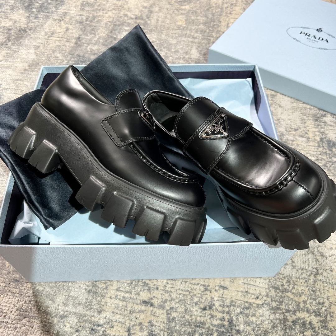 PRADA-031Shoes