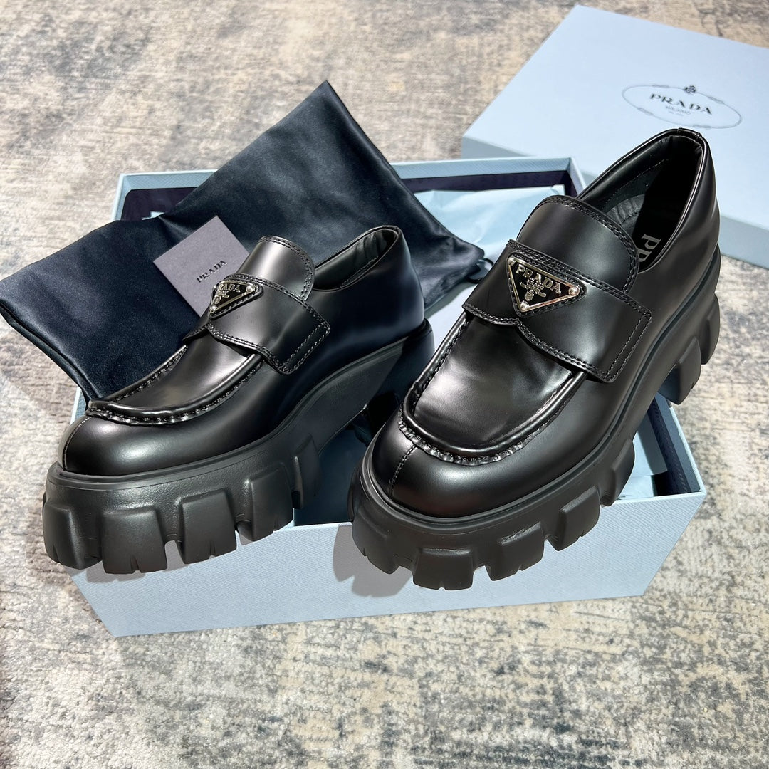 PRADA-031Shoes